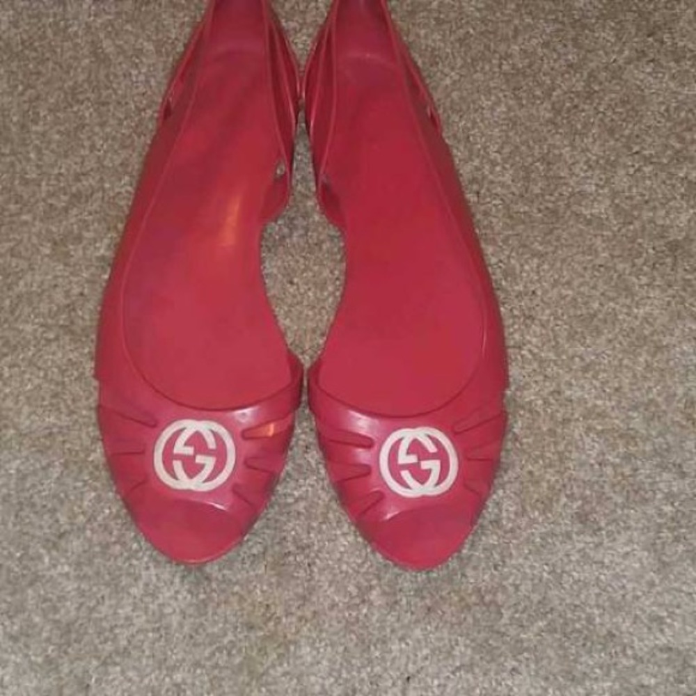 Gucci Flats with peep toe